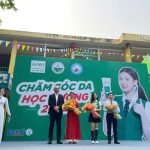 T-Event tổ chức chăm sóc da học đường acness