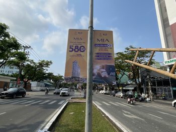 Treo phướn BHS 10