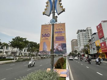 Treo phướn BHS 3