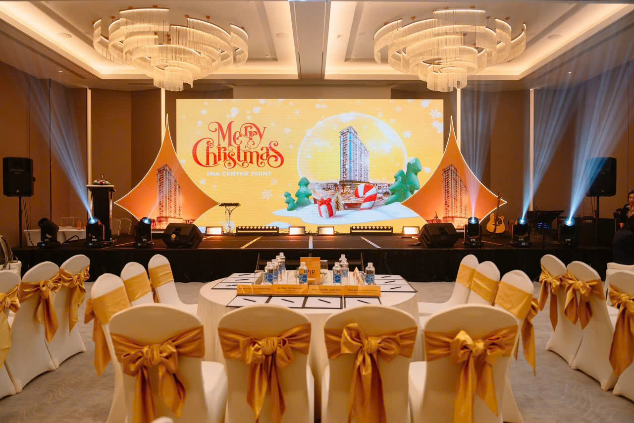 cho thuê bàn ghế banquet