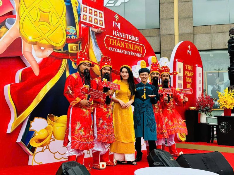 T-Event tổ chức trạm tài lộc xuyên việt