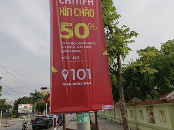 Treo phướn Canifa 2