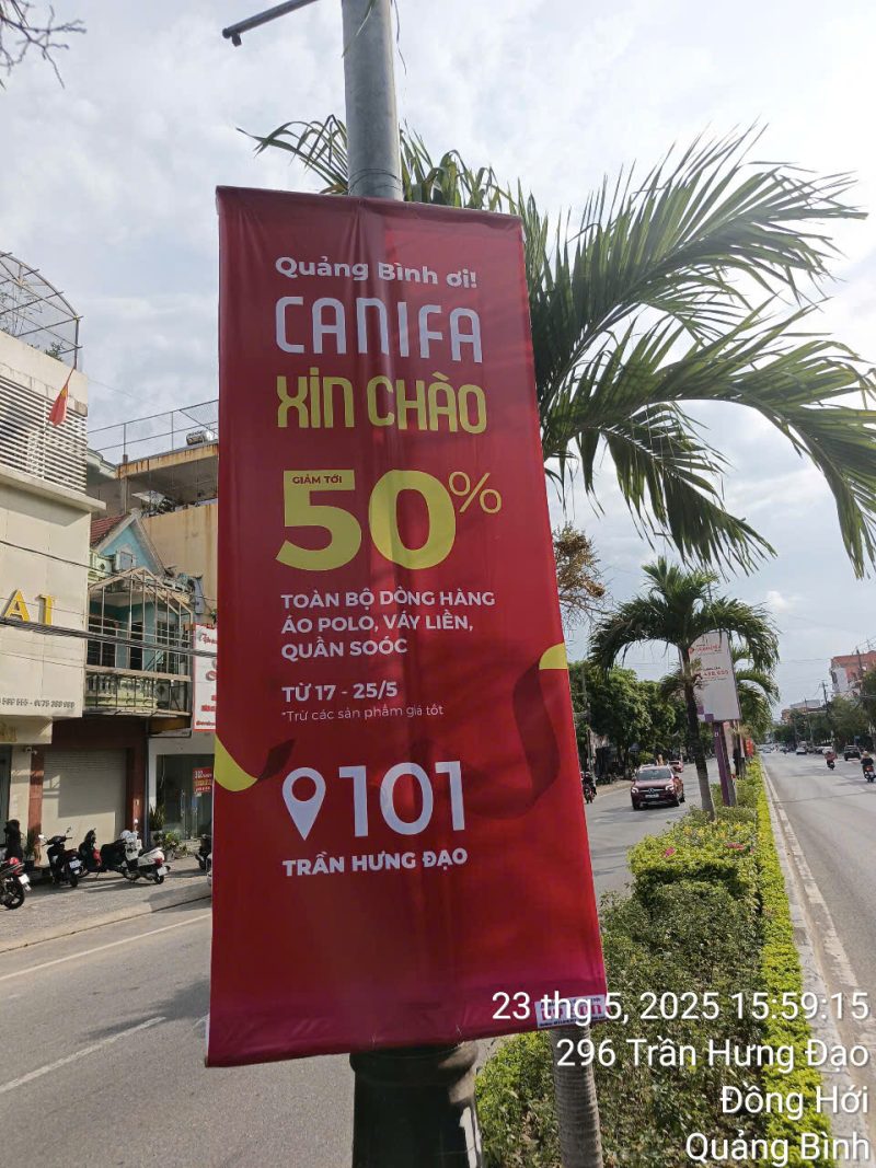 Treo phướn Canifa 5